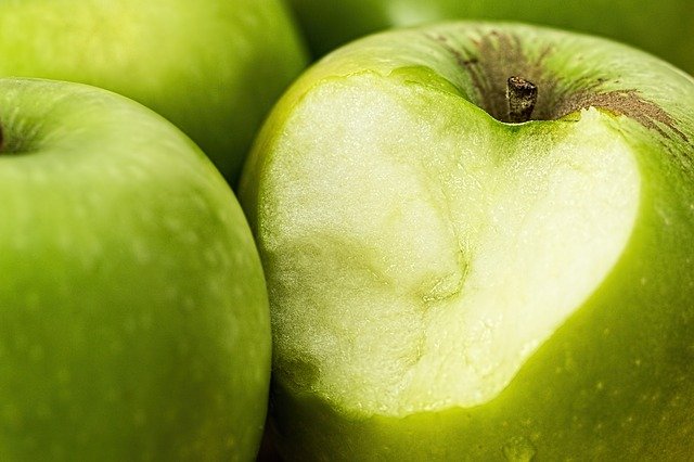Granny Smith green apples