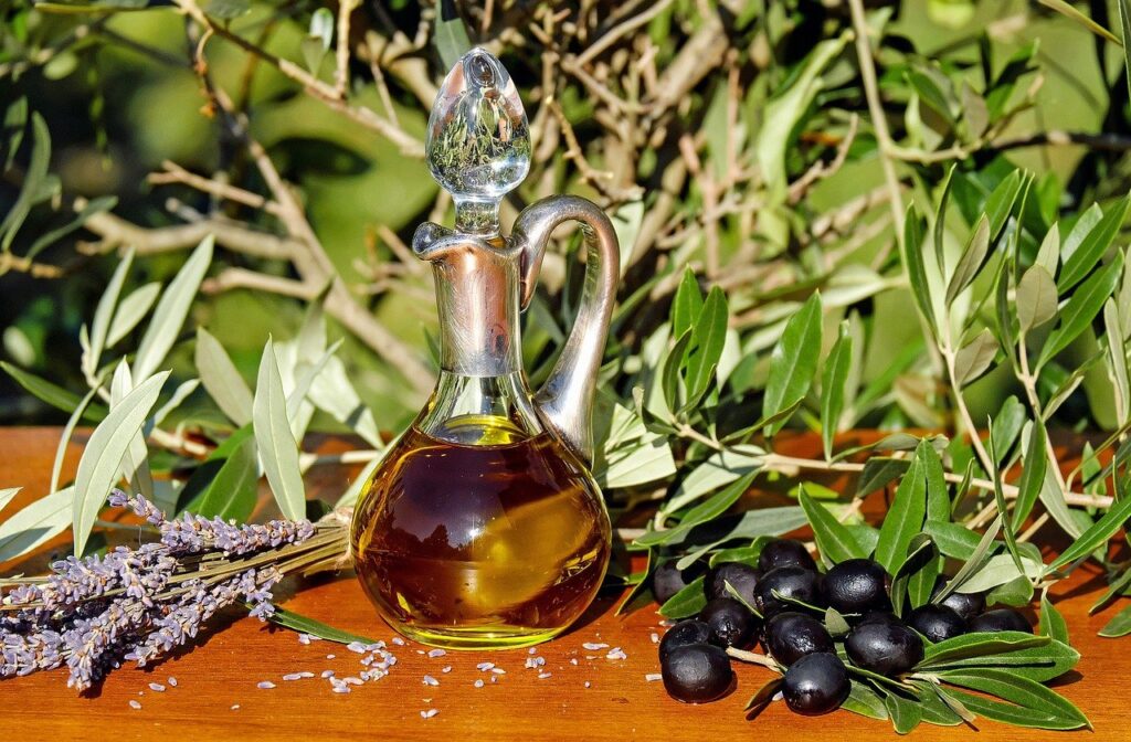 Olive oil is a healthy unsaturated fat