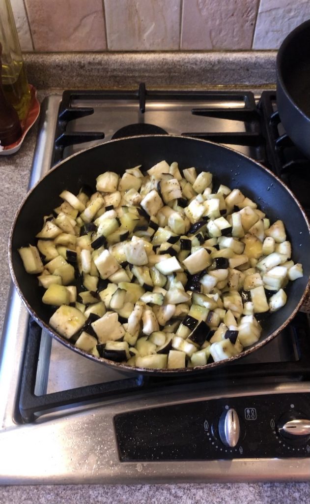 Frying the aubergines